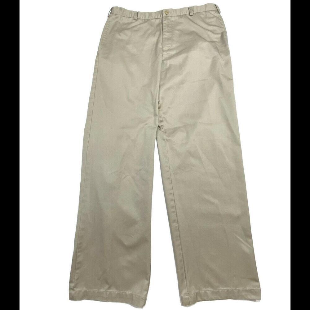 Izod American Chino Classic fit Straight leg Men's size 38x33 Khaki‎ Dress Pants